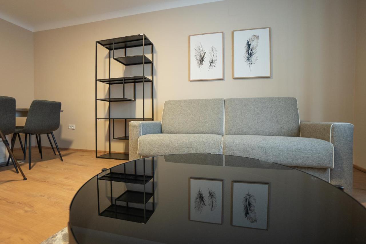 A 2-Bedroom Apartment With A King-Size Bed And A Balcony Is Located Just A 15-Minute Walk From Stephansplatz. Виена Екстериор снимка